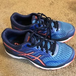 ASICS Women’s Running Shoe